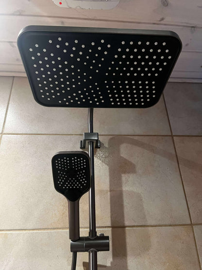 AquaLux SmartShower™